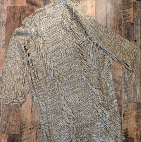 ASOS' LIRA MAXI FESTIVAL CARDIGAN WITH TASSELS - Picture 5 of 8